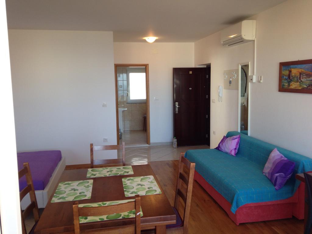 Gala Apartments Omiš Zewnętrze zdjęcie