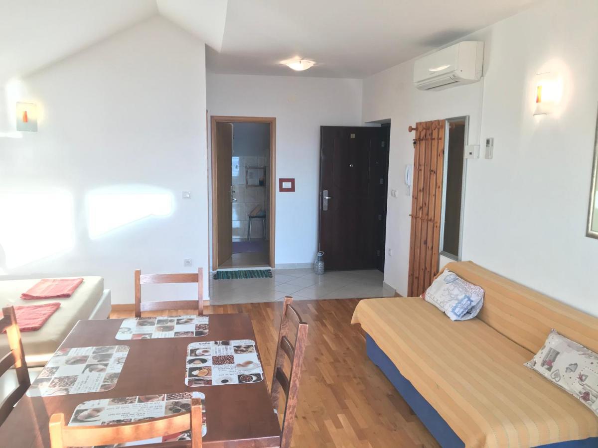 Gala Apartments Omiš Zewnętrze zdjęcie