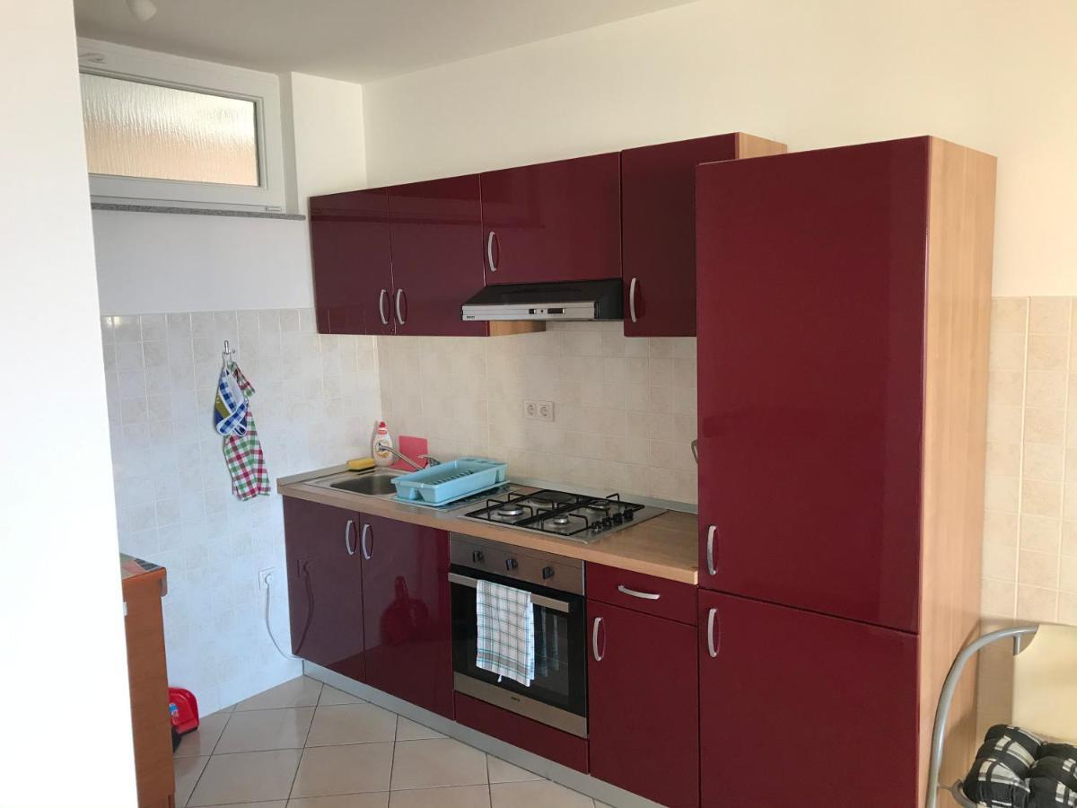 Gala Apartments Omiš Zewnętrze zdjęcie