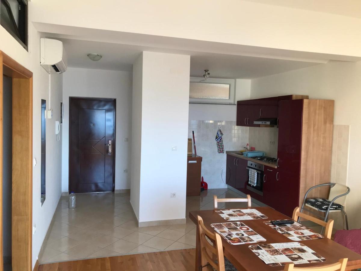 Gala Apartments Omiš Zewnętrze zdjęcie